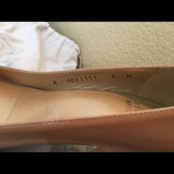 🎉SALE 🎉 🆕 Stuart Weitzman Nude Beige Heels - Picture 4 of 6